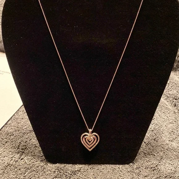 Open work Hearts 1/10 KT  SS Necklace - Picture 4 of 9